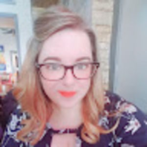 Meet your Posher, Aurora vocal studio